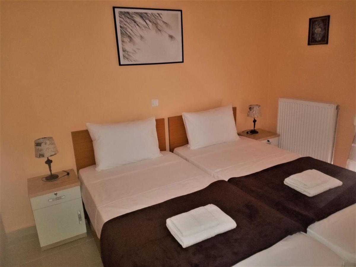 Alkioni City Apartments Chrissi Akti Chania Exterior foto