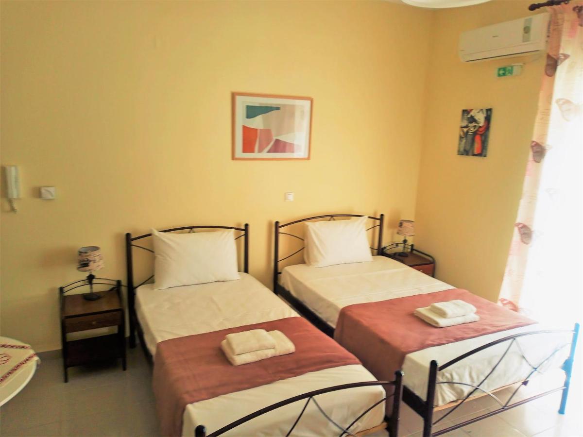 Alkioni City Apartments Chrissi Akti Chania Exterior foto